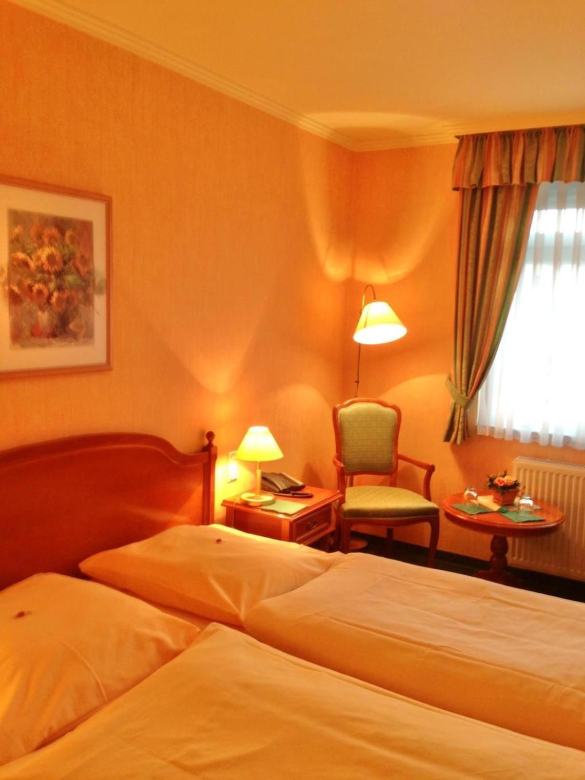 Pension Alter Kutschenbauer Wernigerode Habitación foto