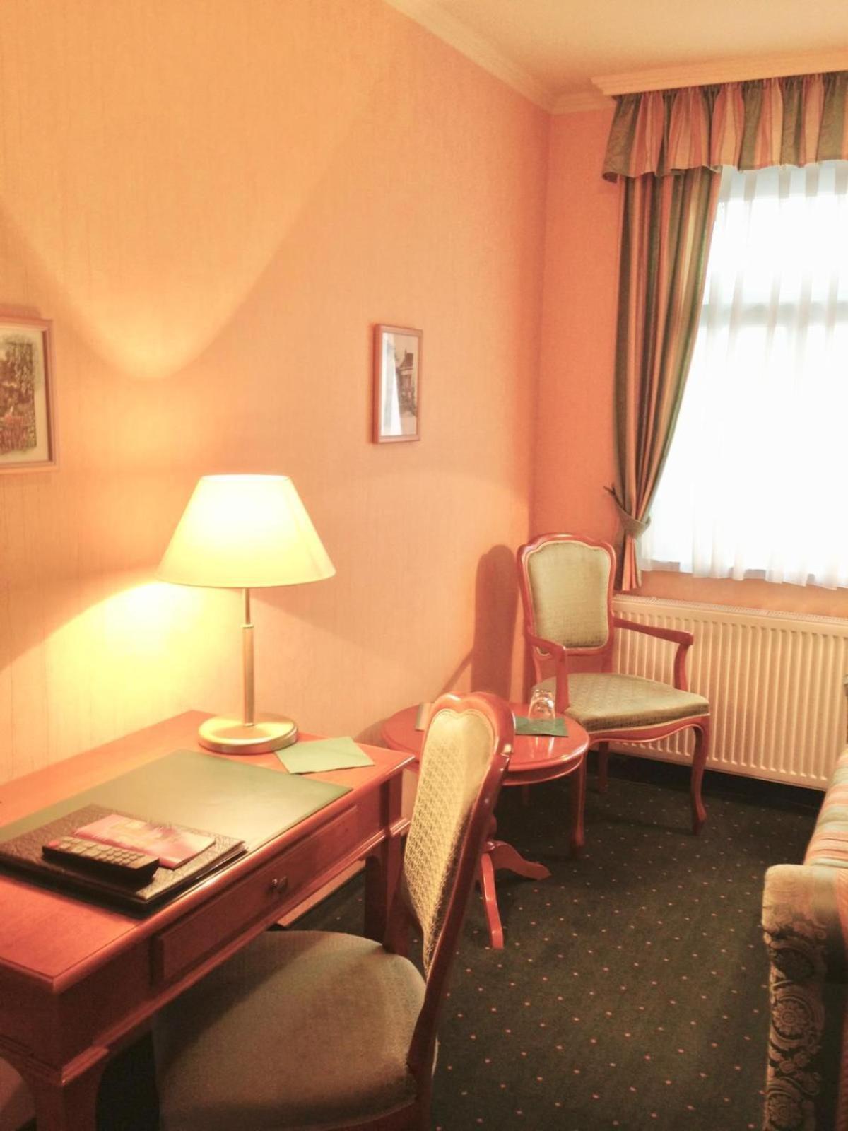 Pension Alter Kutschenbauer Wernigerode Habitación foto
